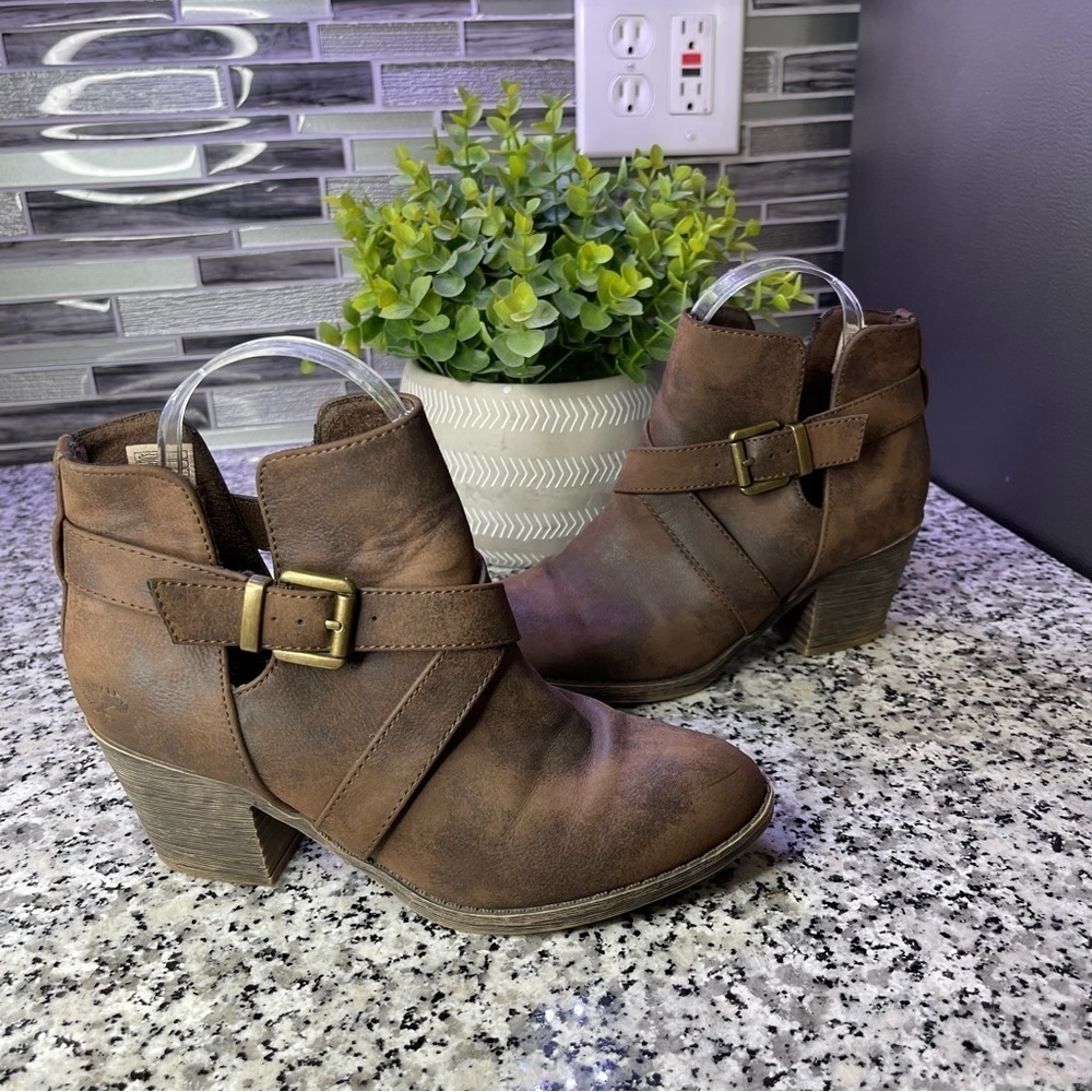 Rocket Dog | Women’s Brown Ankle Booties Size 6